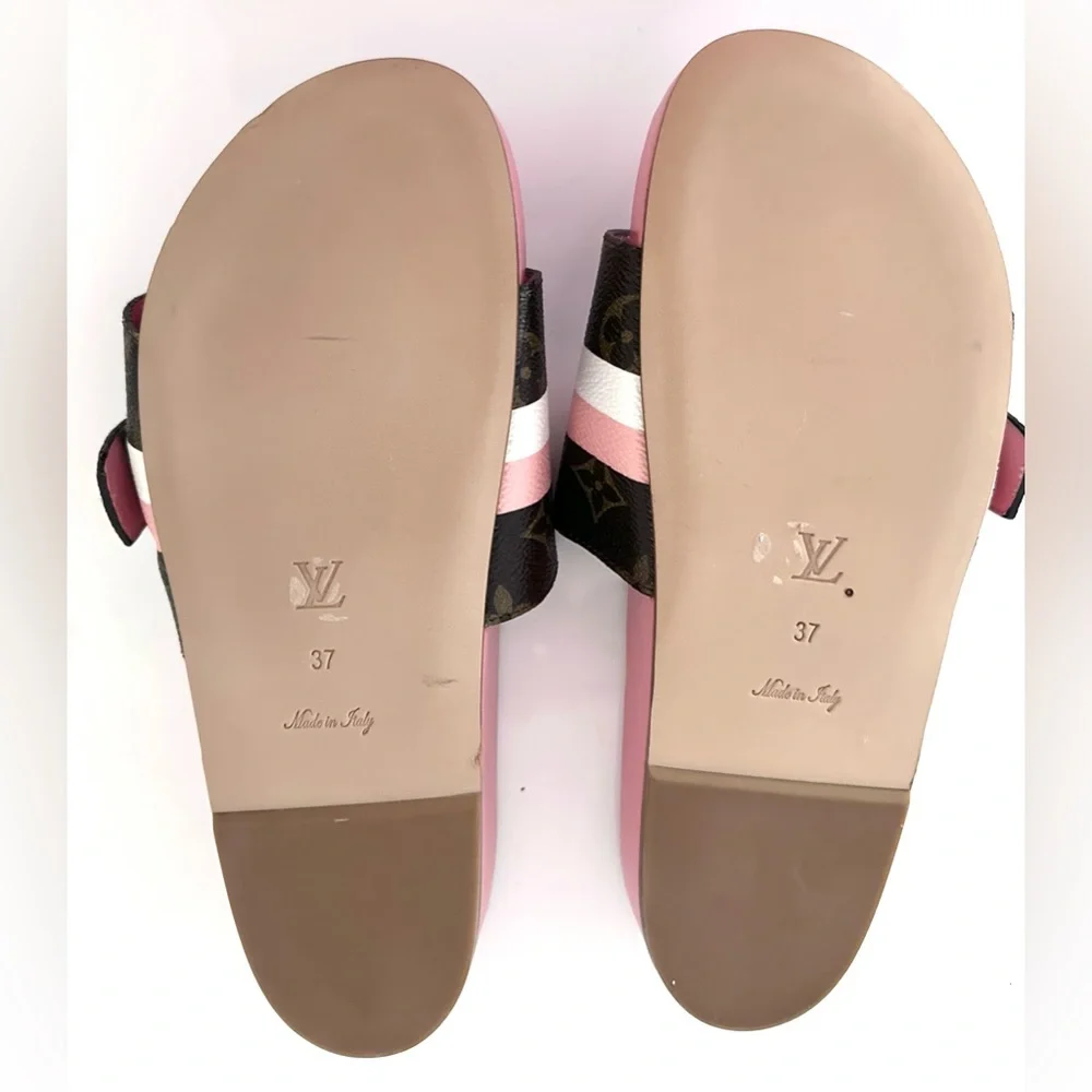 Brand new Louis Vuitton Monogram Bom Dia Flat Slides. Size 37 - Picture 4 of 5